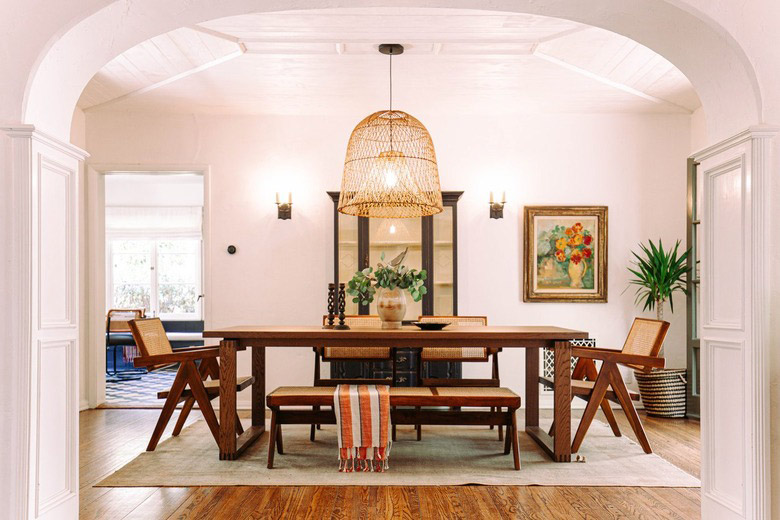 Light Fixtures and Lighting Design