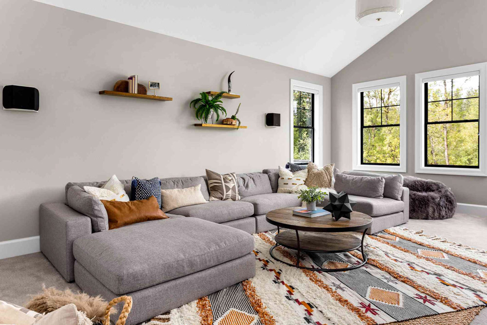 How to Measure and Visualize the Right Rug Size