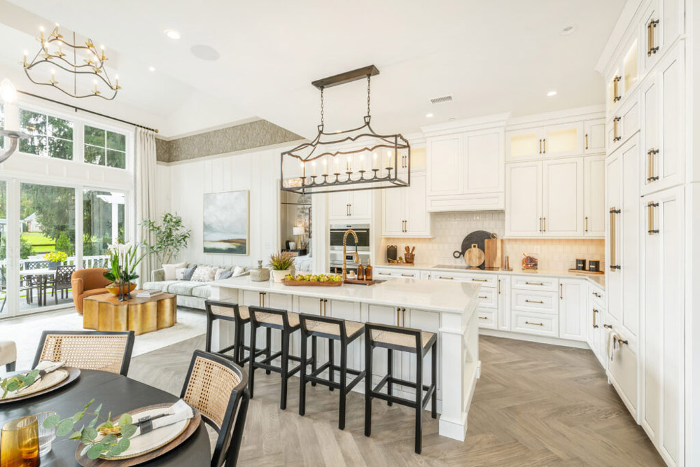 Why Mixing Metals Works in Interior Design